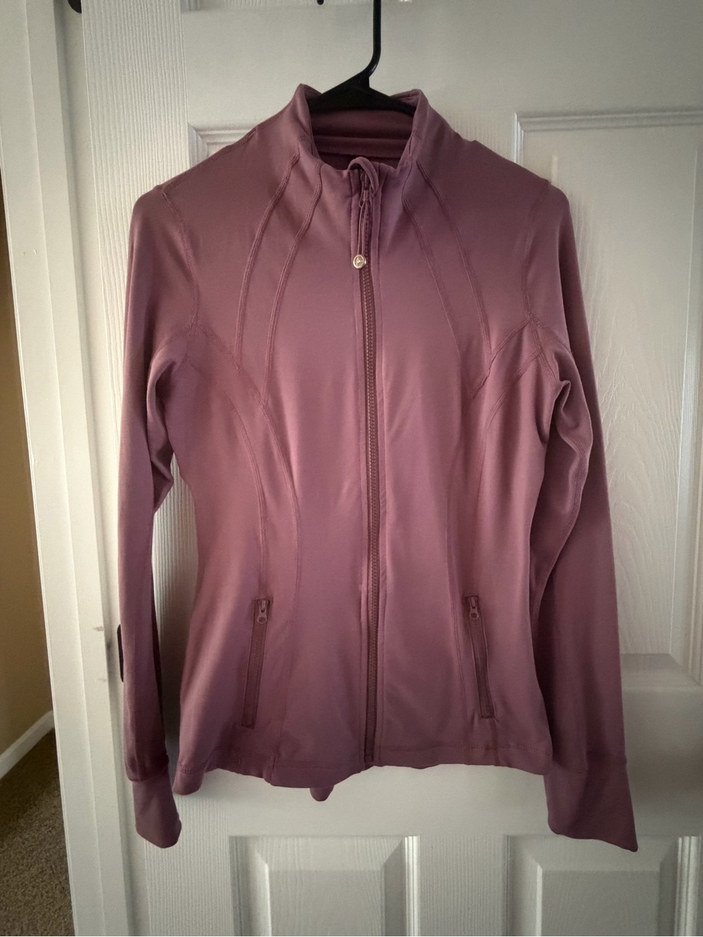 Women’s Mauve Zip-Up Active Jacket Size Small